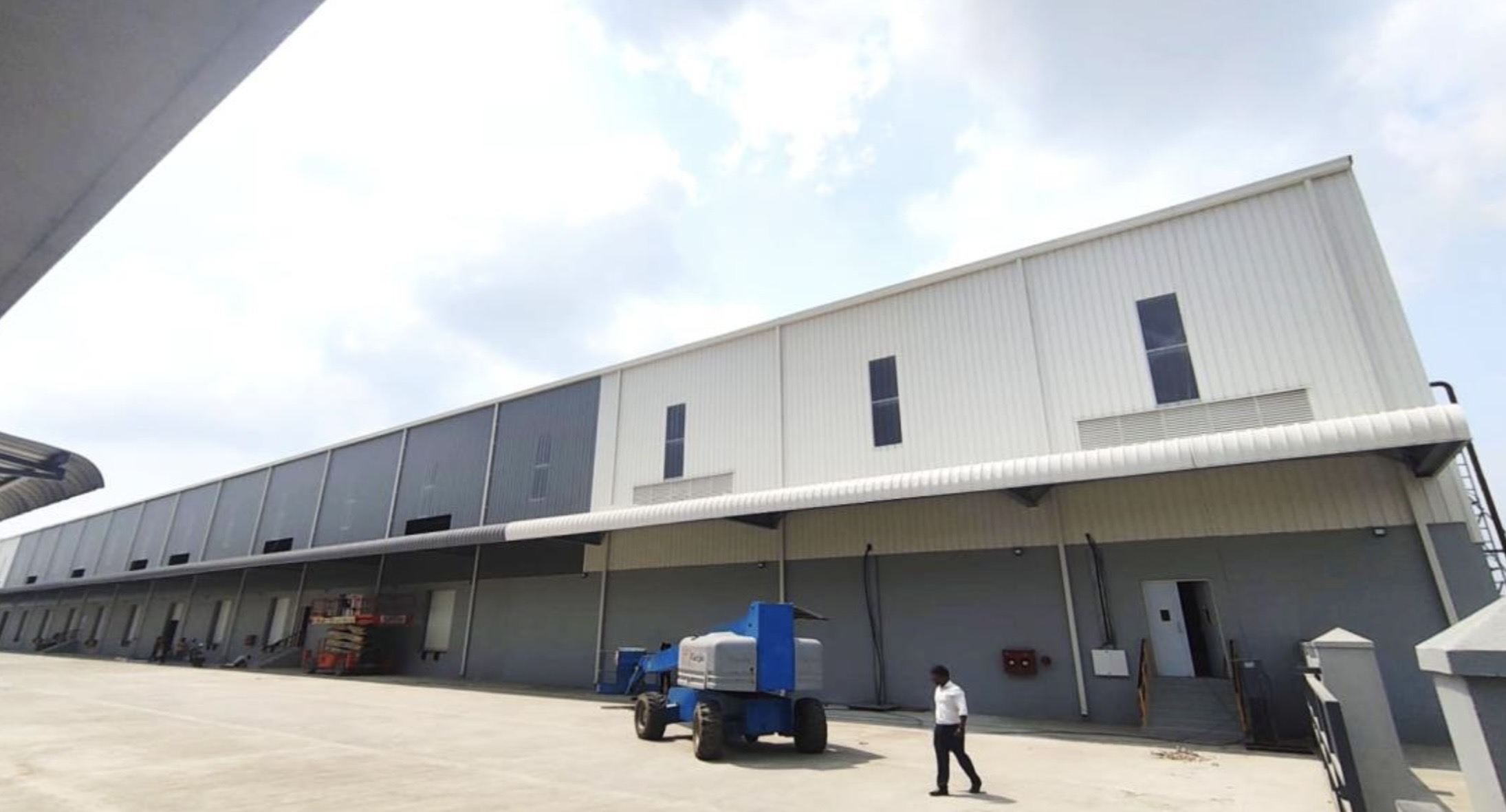 Commercial Warehouse & 3PL in Red Hills, Chennai