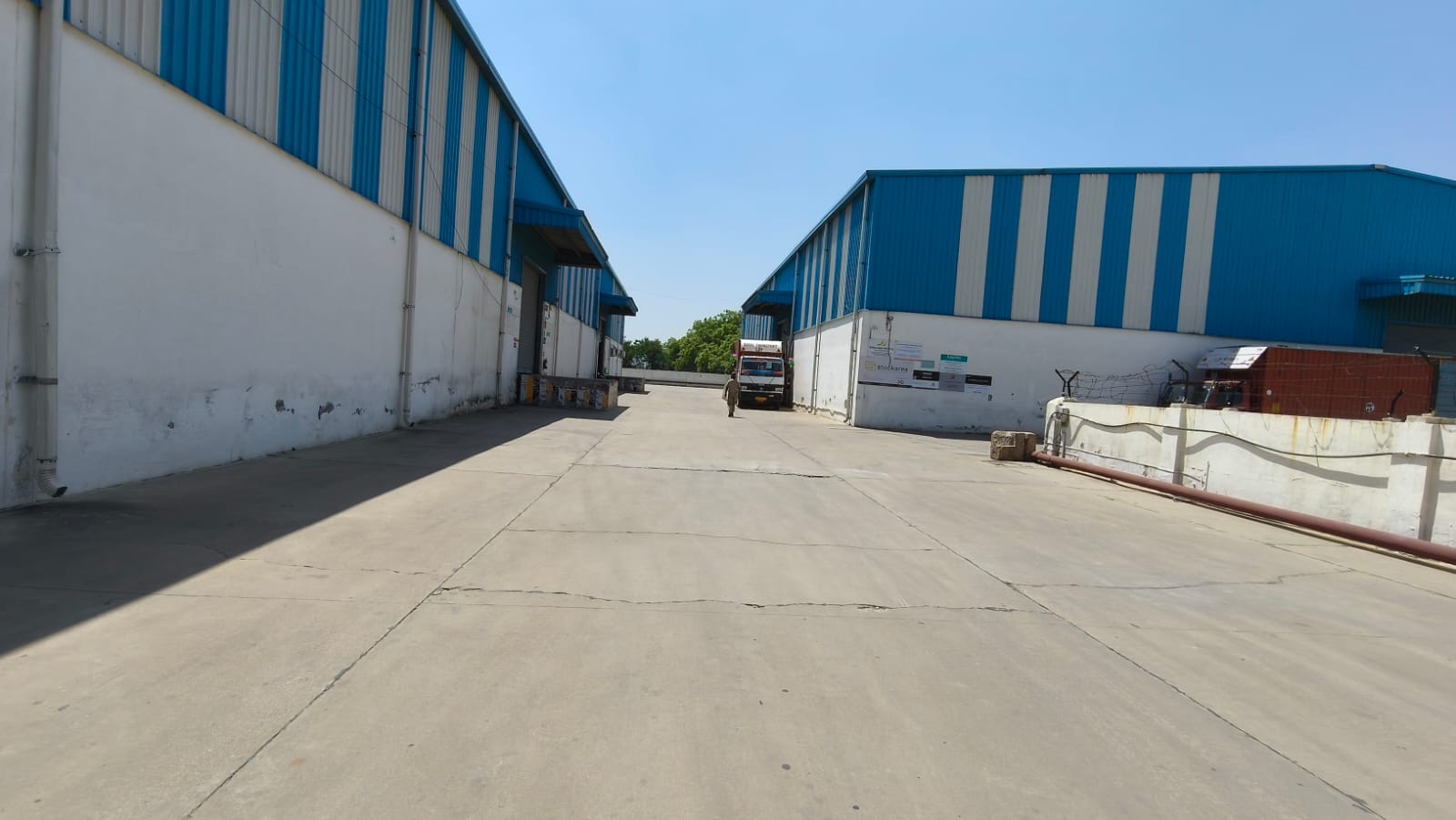 Warehouse in Gurgoan for Commercial and Business and 3pl