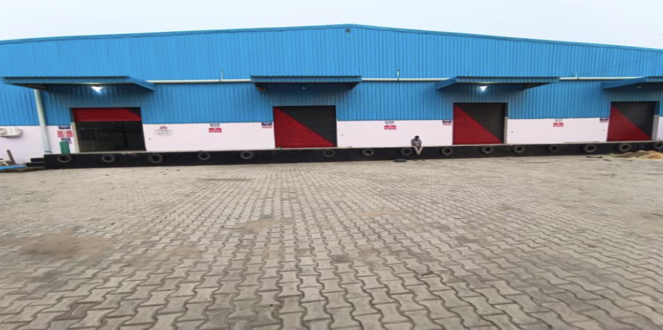 Warehouse in Noida-Dadri