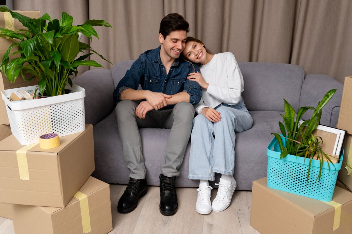How to Store Furniture Long-Term Without Damage: 12 Pro Tips